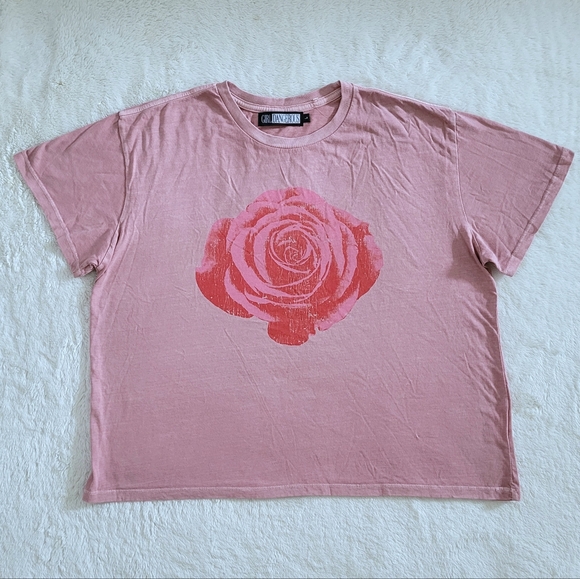 Girl Dangerous Tops - Girl👩 Dangerous💥 Rose🌹 Graphic Tee👕 - NWT